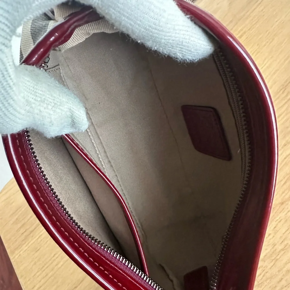 Burberry Shoulder Bag - Picture 11 of 15